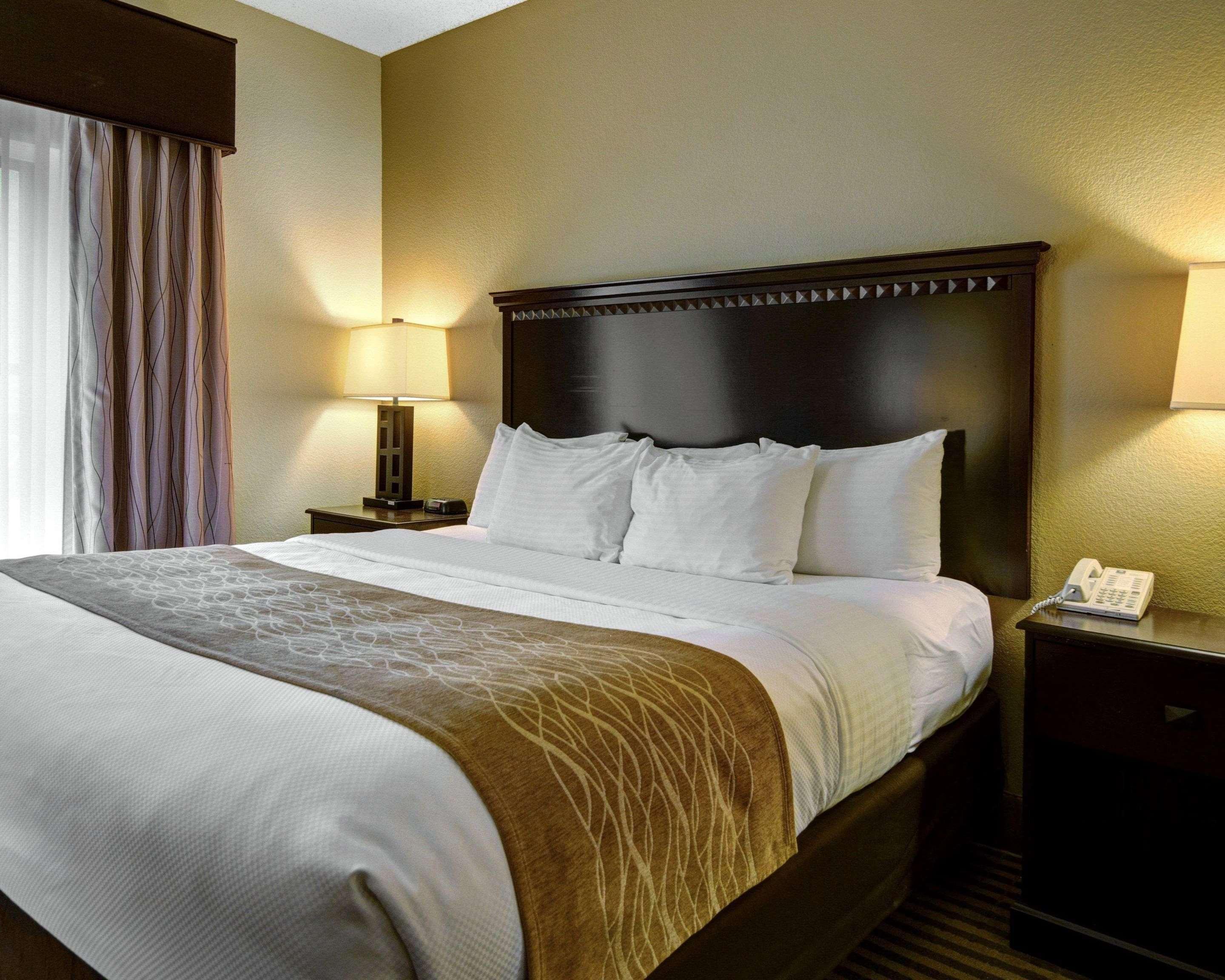 Comfort Inn & Suites Hot Springs Central Экстерьер фото