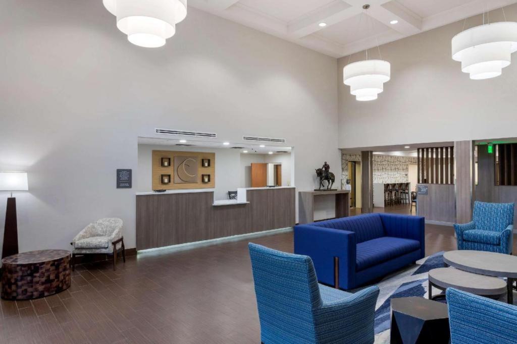 Comfort Inn & Suites Hot Springs Central Экстерьер фото